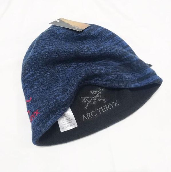 

2019 trendy hats winter knitted fur poms beanie label fedora luxury cable slouchy skull caps fashion leisure beanie outdoor hats g5322, Blue;gray