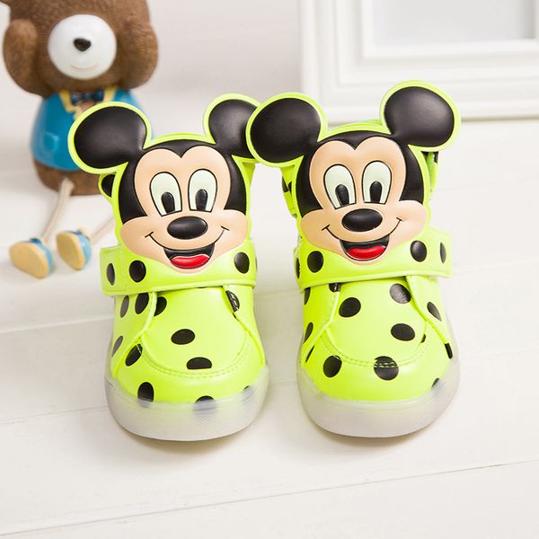 

Hot SALE Children Shoes With Light Popular in Europe Boys Shoes Autumn Winter Girls Cartoon Sneakers Kids Led Sport Shoes