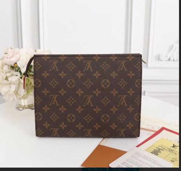 

New travel toiletry pouch 26 cm protection makeup zopper bag clutch women genuine leather waterproof 26cm co metic bag for women 47542