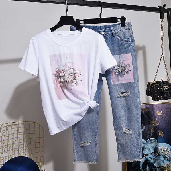 

two piece dress 2021 summer female t-shirt sequins flowers loose short sleeve t shirt + fashion hole jeans set women clothes d3620, White