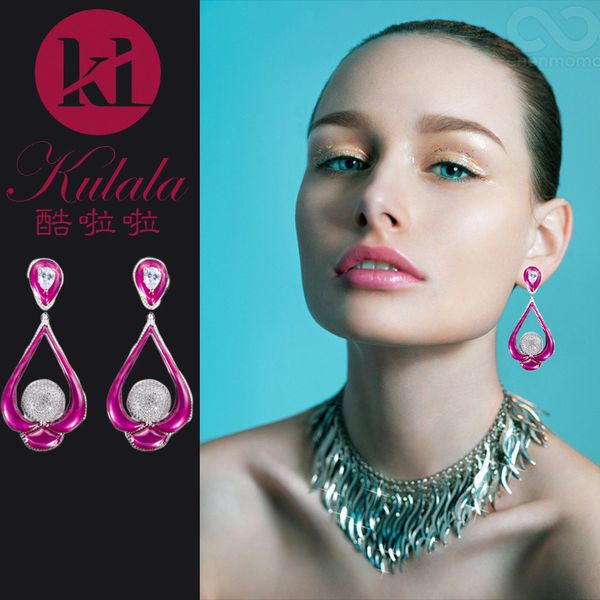 

Ѭоконе еѬги линои дизайнеѬа иѬкон пѬеђвелиена Ѭендове акеђаѬ, п Silver