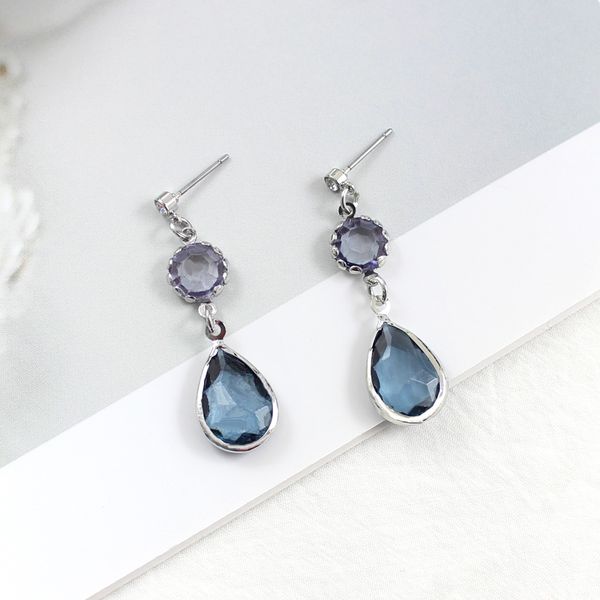 

elegant and stylish drop-shaped inlaid blue crystal stone pendant earrings purple transparent rhinestone female glamour jewelry, Silver
