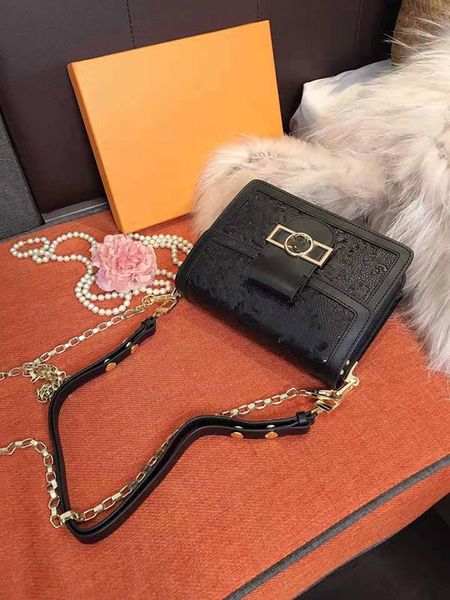 

single shoulder bucket bags woman bag genuine leather handbag the new 2019 fashion joker inclined portable messenge package