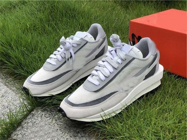 

authentic sacai x ldv waffle ldwaffle daybreak men women running shoes summit white wolf grey black pine green bv0073-001 with original box