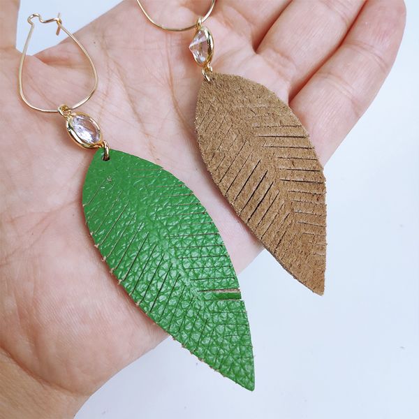 

5 цветов лист натуральная воловья кожа серьги стекло перо серьги новая мода партия ювелирных изделий женские аксессуары девушка подарок паде, Silver