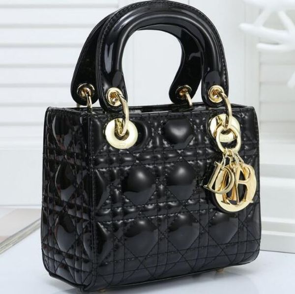 

2202Fashion designer ladies handbag bag handbag lady portable shoulder bag office lady plus box