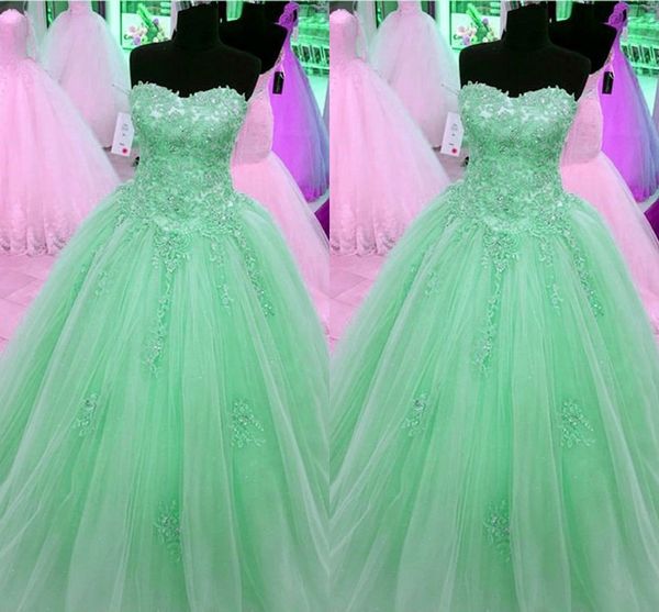 Mintgrünes Ballkleid, Ballkleid, trägerlos, mit Schnürung, Applikation, Perlen, Pailletten, drapiert, Abschlusskleid für die 8. Klasse, Quincenaera-Kleid, Partykleider