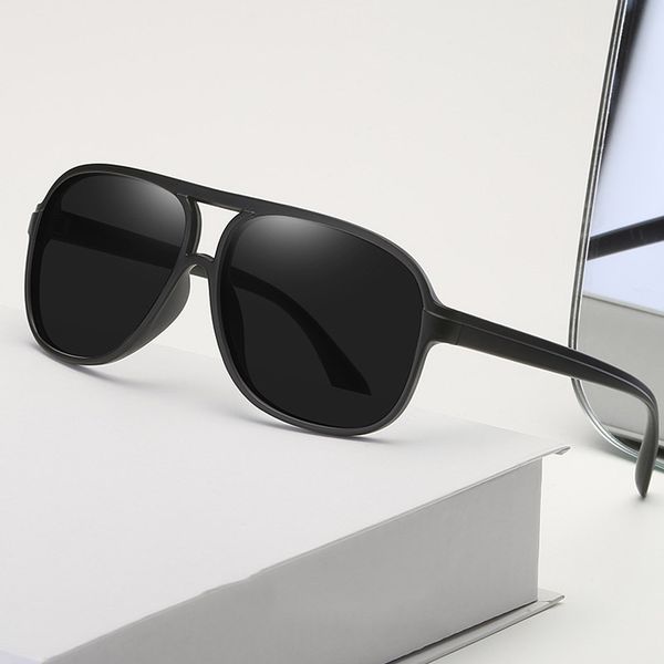 

fashion retro sunglasses men women brand design polarized sun glasses shades uv400, White;black