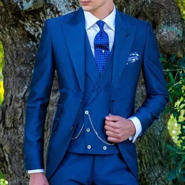 

royal blue slim fit 3 pieces men suits for wedding groom tuxedo custom prom blazer terno masculin(jakcet+pant+vest, White;black
