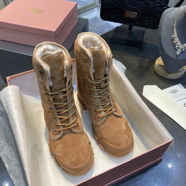 

snow boots women 2019 thick bottom rubber sole winter outdoor waterproof non-slip lace fashion wild middle tube martin boots 2999, Black