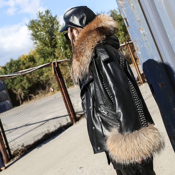 

women genuine leather jacket big raccoon fur collar 2018 fashion autunm winter lady bomber motorcycle sheepskin jackets black