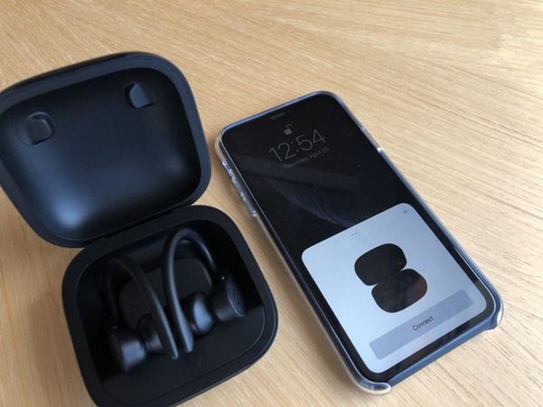 

2019 new arrival pop up window power pro wirele earphone bluetooth headphone with charger box power di play tw wirele head et