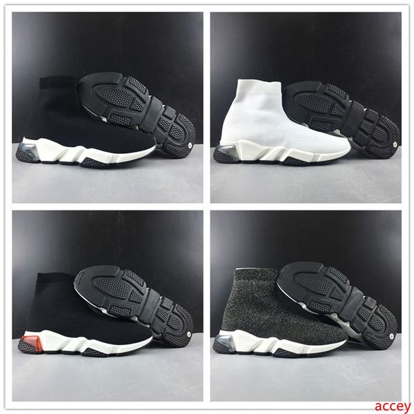 

2019 paris triple s 17fw sock shoes fashion black white grey red luxury fly knitting designer mens women sports casual shoes