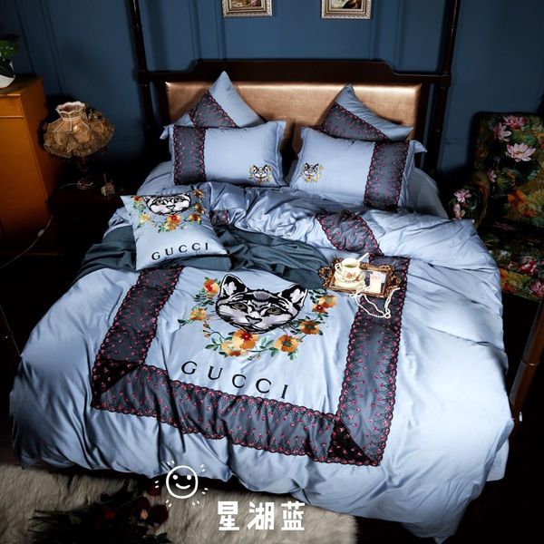 Letter G Little Bees Bedding Set Letter Cotton Cover Pillow Case