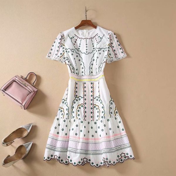 

new european and american women's dresses for spring 2020 round collar short sleeve heavy embroidery fashionable white dress, Black;gray