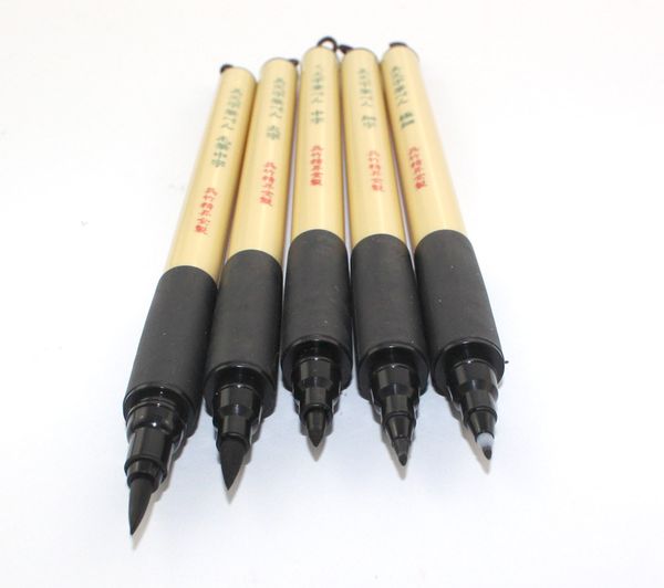 

zig bimoji kuretake calligraphy brush pen hard & brush tip japan