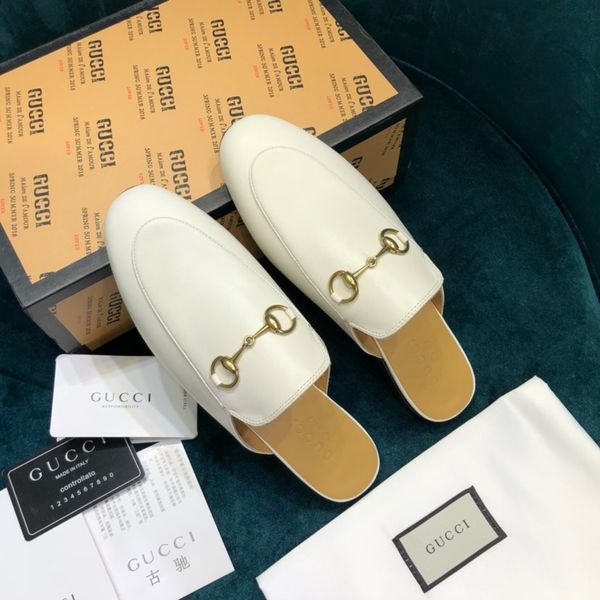 

2020 platform leather metal buckle slippers casual flat sandals comfortable casual shoes red bottom dhl ing