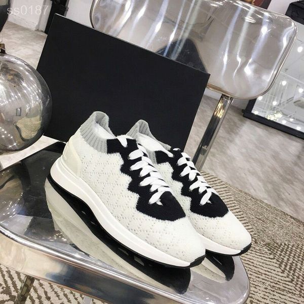 

europe station sports casual shoes women 2020 autumn and winter new fiber stretch multi-color flat flat breathable socks shoes, Black
