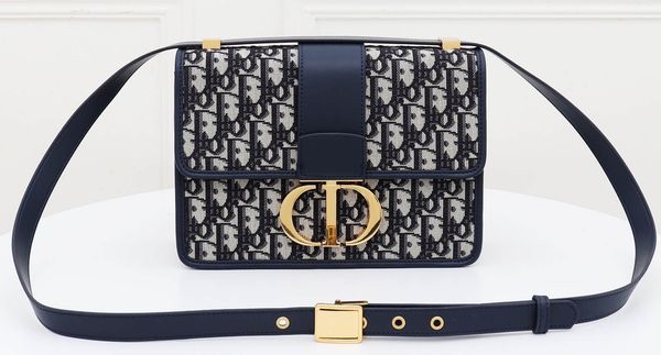 

new women's montaigne bag, popular retro style, luxury designer, versatile and practical, symbolizing women's om, high-end fashion