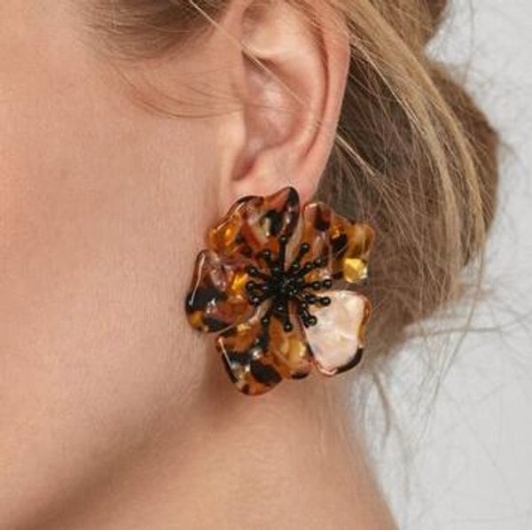 

vintage acetic acid acrylic flower stud earrings for women crystal acetate resin for girls fashion jewelry,1 pair, Golden;silver