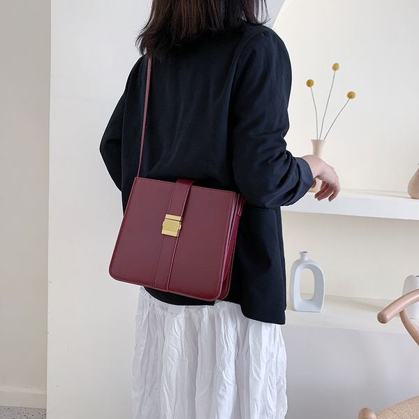 

нова кожана crossbody ђмка дл женин 2019 green плеа ђмки lady travel коелков и ђмка cross