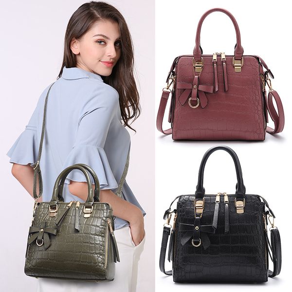 

2020 new women's handbags ladies shoulder handbags fashion crocodile printed