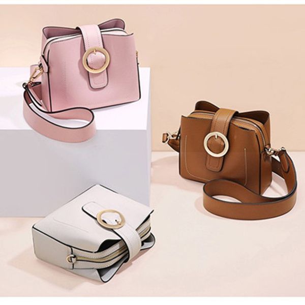 

новые женщины pu crossbody сумка круг украшения мульти-карманы старинные сумки на ремне