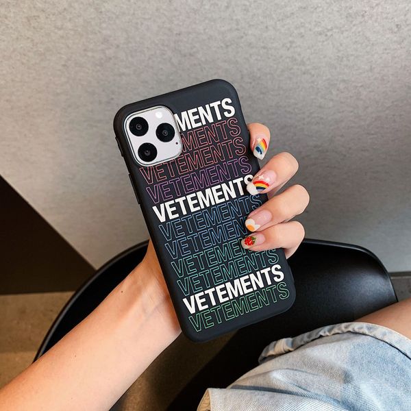 

nice luxury silicone off stripes graffiti cover designer phone case for iphone 11 pro x xs max xr 7 8 plus fashion soft cover funda