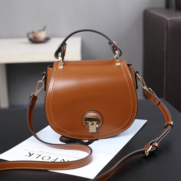 

2019 new bag female bag with wild-type glossy texture hangbag shoulder bags