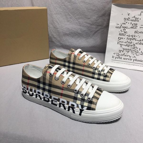 

brand new triple s sneakers men women running shoes fashion boots sports sneakers woman's training sneakers shoes kmj01, Black