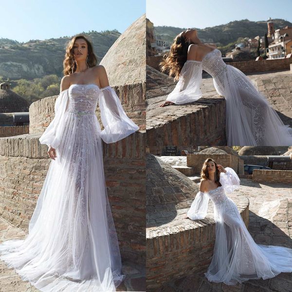 

2020 bohemian wedding dresses strapless long sleeve lace appliques bridal gowns custom made backless sweep train a-line wedding dress, White