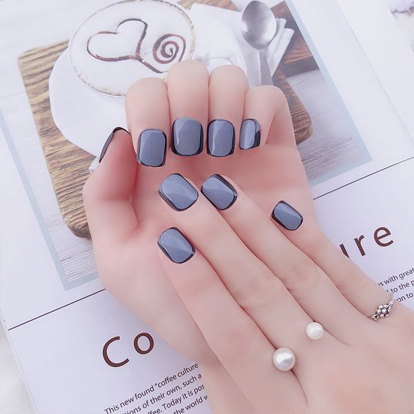 

new 24 pieces grey and black edge beauty diy style plastic art short fake false sticker nail tips with glue gel, Red;gold