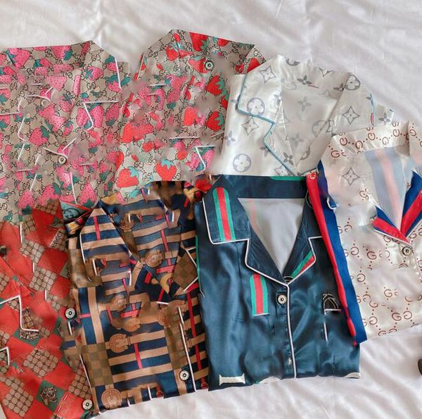 

luxury high-grade pajamas pyjamas sets summer ice silk letter print sleepwear women short-sleeved shorts loose home clothing two-piece suit