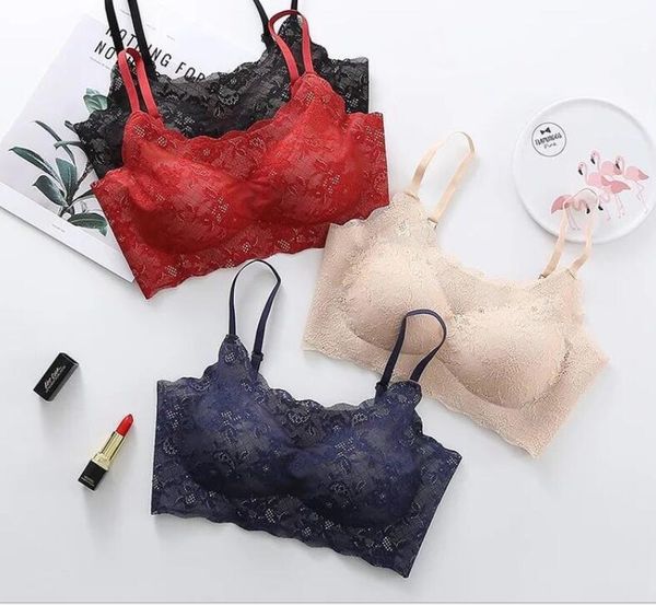 

2019 new japanese comfortable lace sling sleeping underwear women gather a thin sports traceless bra, Red;black