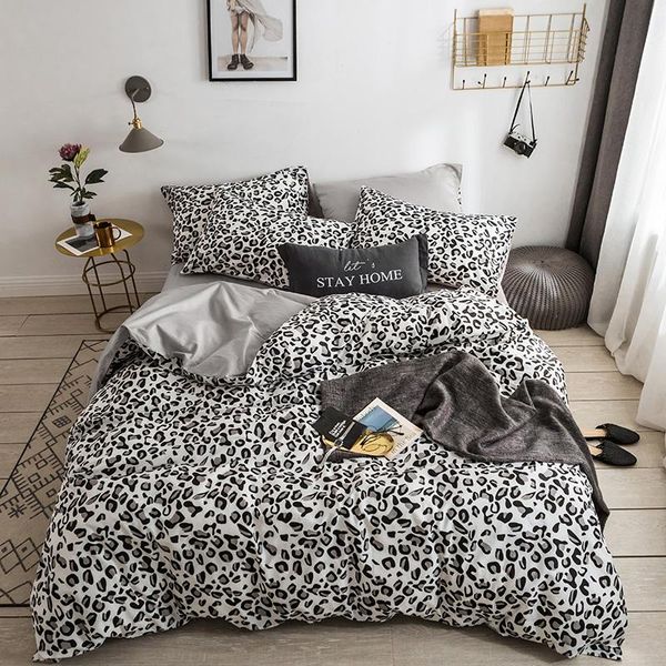 

40comforter bedding set panther leopard print bed set cotton  king size duvet cover appeal bed sheet