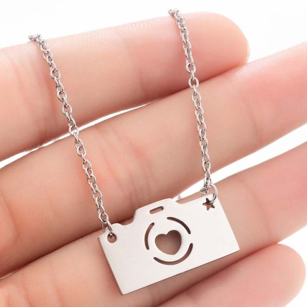

new girl necklace ins european and american creative camera necklace stainless steel jewelry, Silver
