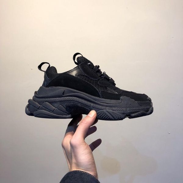 

2019 модная повседневная обувь 17fw triple-s dad для мужчин и женщин черный дешевый спортивный дизайнер triple s обувь размер 36-45, Black