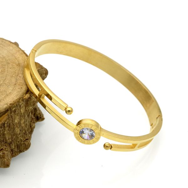 

new brand 2019 fashion luxury card buckle roman numerals set auger bracelet personality women charm love bracelet jewelry wholesale, Black