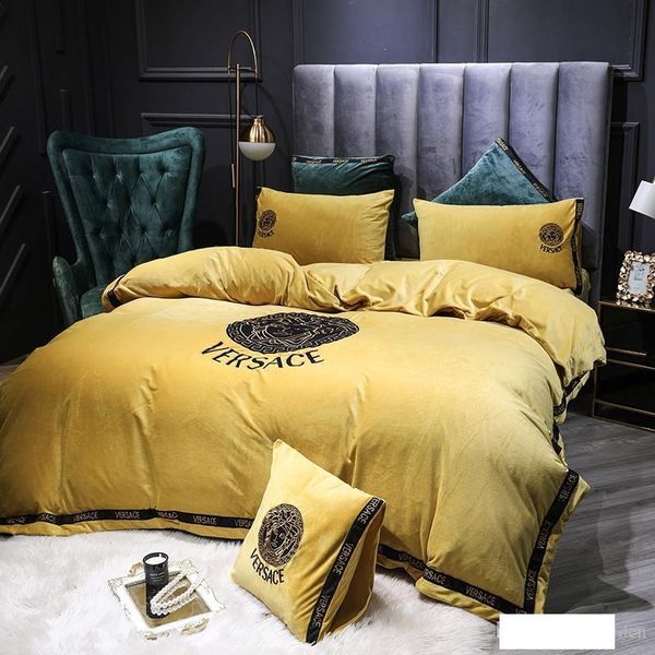 Similar King Size Velvet Home Textiles Bedding Set Bedclothes
