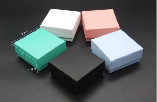 

7.5x7.5x3.5cm шкатулка матовой высоких твердости ювелирных изделия кулон бутики браслета многоцелевой упаковка wy472, Black;white