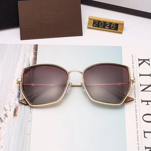 

wholesale-- brand glasses men women metal frame uv400 lenses fashion glasses eyewear 2026 cases and box, White;black