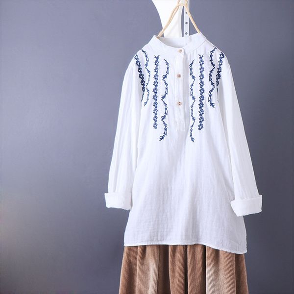 

embroidered long-sleeved t-shirt women's 2020 artistic loose t-shirt embroidered pullover casual double-layer yarn pullover, White