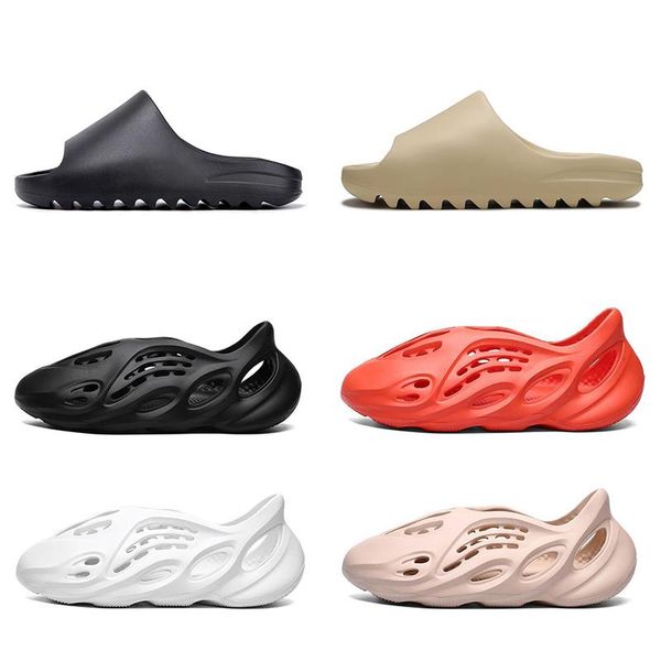 

2020 kanye slipper men women shoes bone earth brown desert sand slide resin sandals triple black foam runner