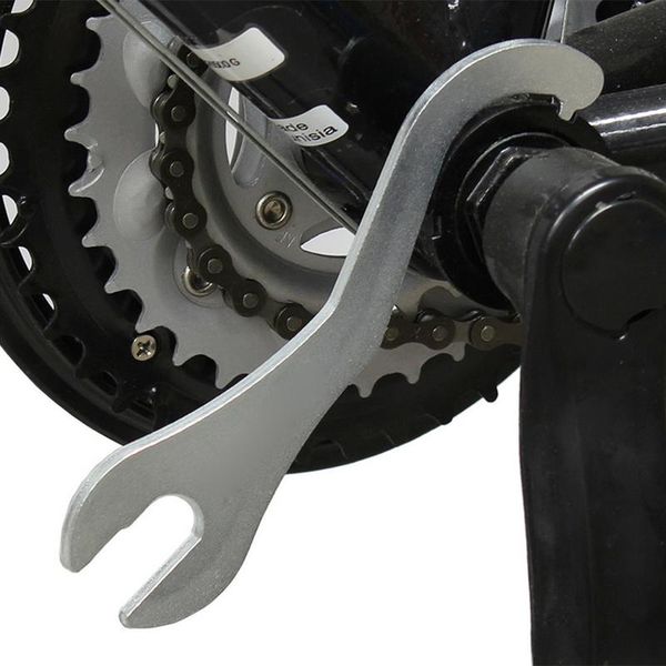

2-in-1 wrench bicycle sprocket wheel central axle maintenance tool tail hook wrench axle installation and removal