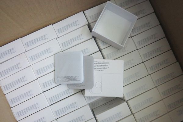 

with new paper packing 3.5mm 4a+ quality in ear headphones with remote and mic for 4 5 6 s earphone mnhf2am/a
