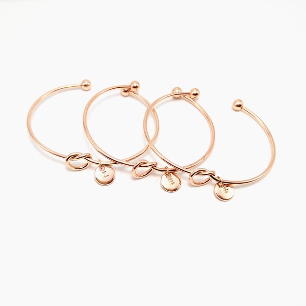 Bracciale semplice con nodo in metallo 26 lettere Oro rosa Argento Colore oro Joker Boudoir Bracciale fai da te Polsino twist Braccialetti aperti Gioielli da damigella d'onore