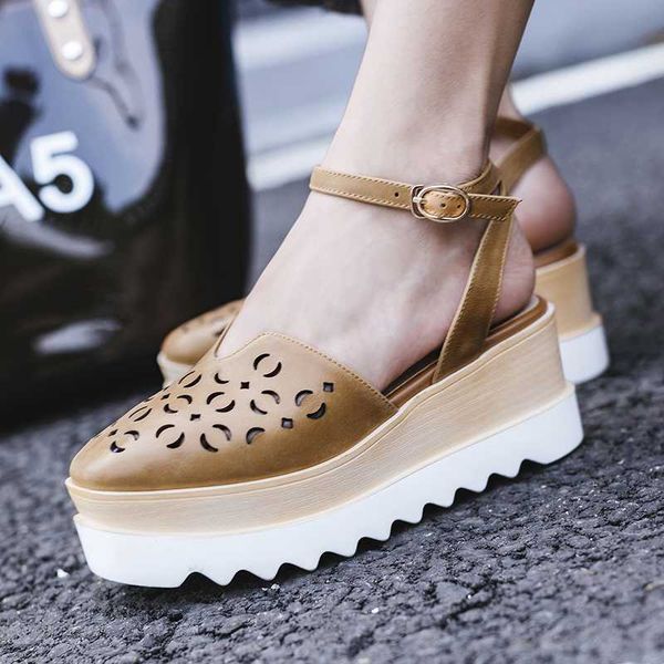 

2019 big size 32-42 genuine leather summer sandals for ladies fretwork 7cm wedges casual sandals female shoes woman, Black