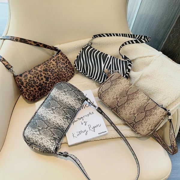 

retro leather women shoulder bag animal pattern totes travel daily handbags