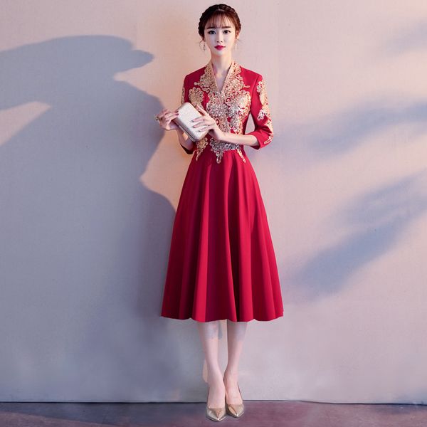 

атласная вышивки lady китайских платье sexy свадьбы платье традиционного cheongsam большого размер 3xl vestidso v-образный вырез новизна qip, Red