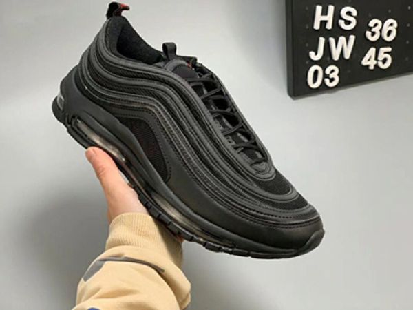 

trend couple designer sneakers fashion shock absorption running shoes men women non-slip light sports leisure shoes